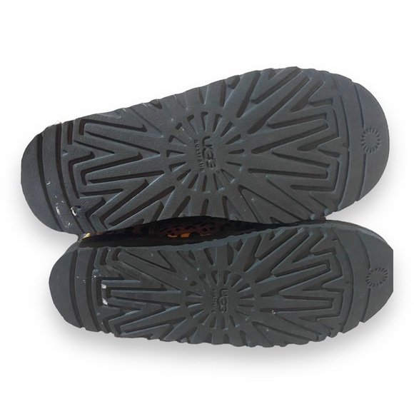 Ugg boots Bailey bow leopard print Sz 5 - Picture 5 of 6